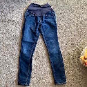 Old navy maternity jeans